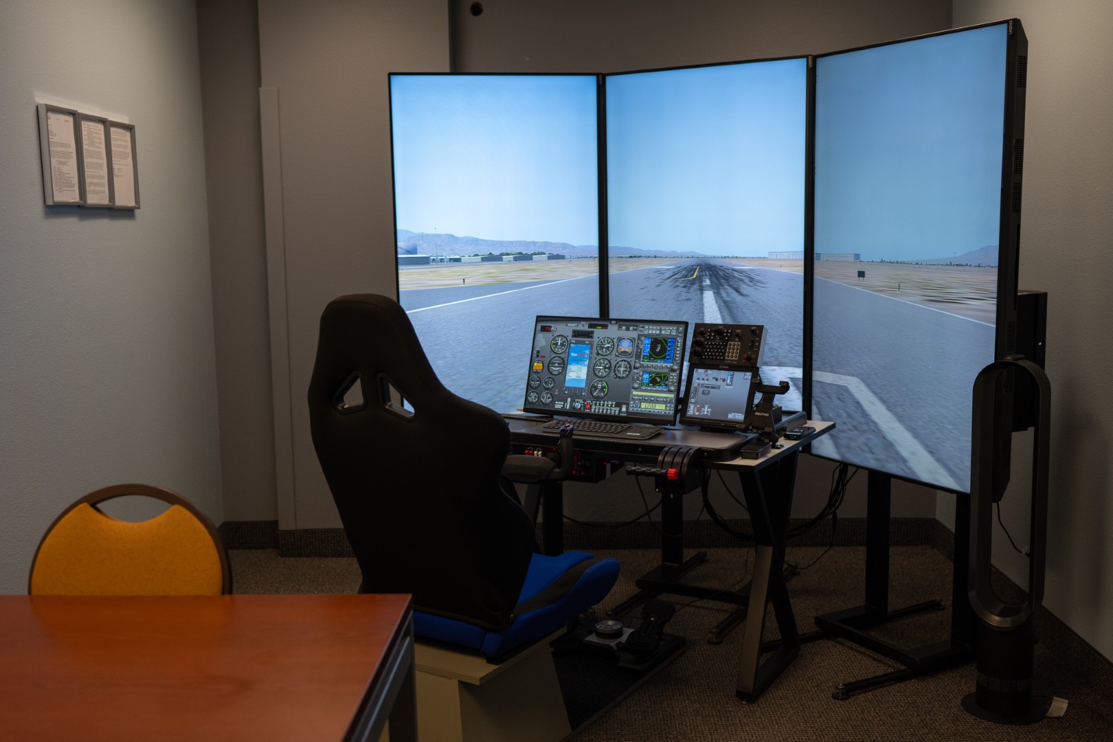 Vegas Aviation flight simulator used for pilot training
